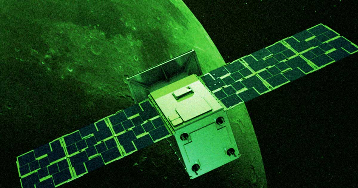 NASA has restored communications with CAPSTONE, a spacecraft that was headed to the Moon but was plunged into radio silence on Tuesday shortly after it was deployed.