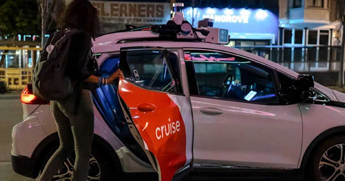 The federal government is looking into a self-driving taxi company after its second reported collision with another vehicle.