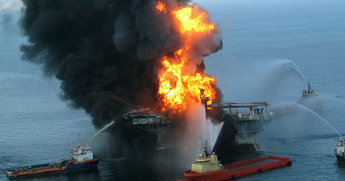 After the gigantic BP oil spill in the Gulf of Mexico in 2010, researchers have found that in spite of cleanup efforts, residue remained 10 years later. 
