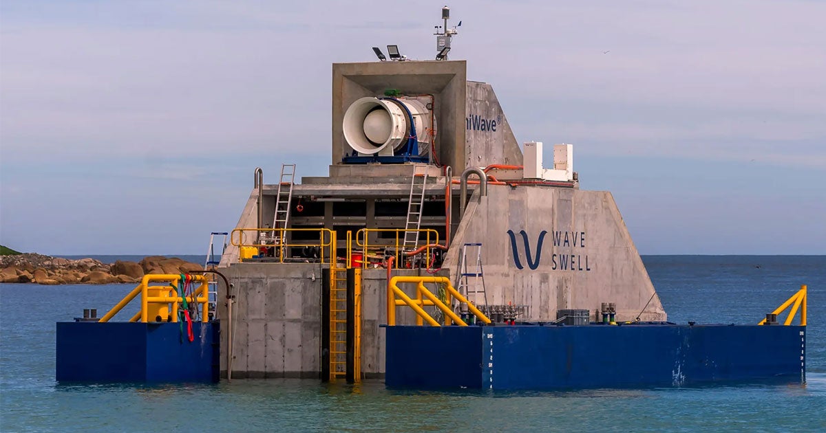 An Australian company offers a promising new wave energy prototype that has already supplied power to the electrical grid of a small island.
