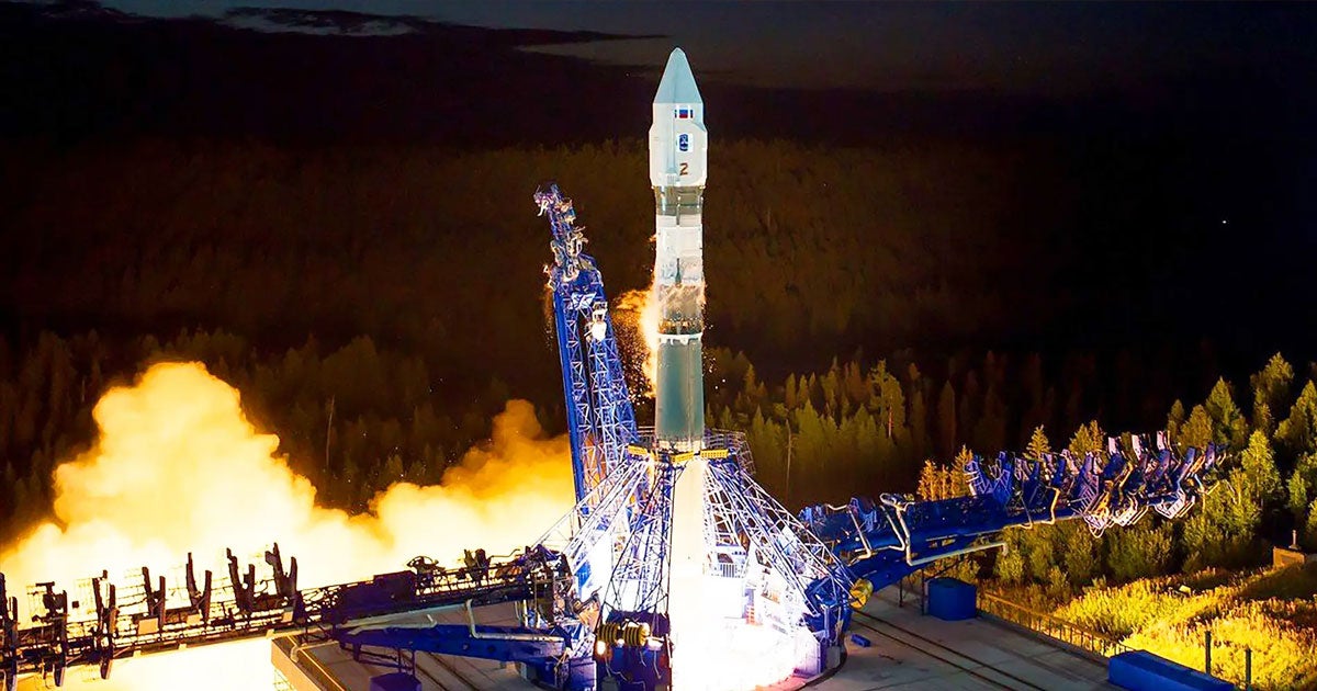 The US military is saying that Russia just launched a new satellite, Kosmos 2558, in order to shadow an orbital US spy satellite. Again.