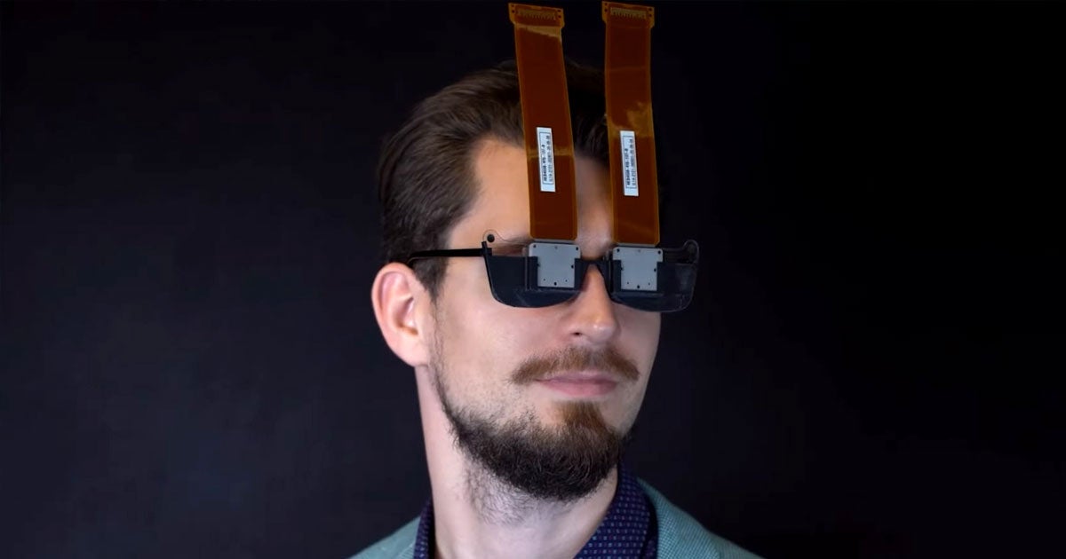 A group of researchers may have developed a VR headset that actually resembles normal eyeglasses — and not, you know, heavy, oversized scuba goggles.