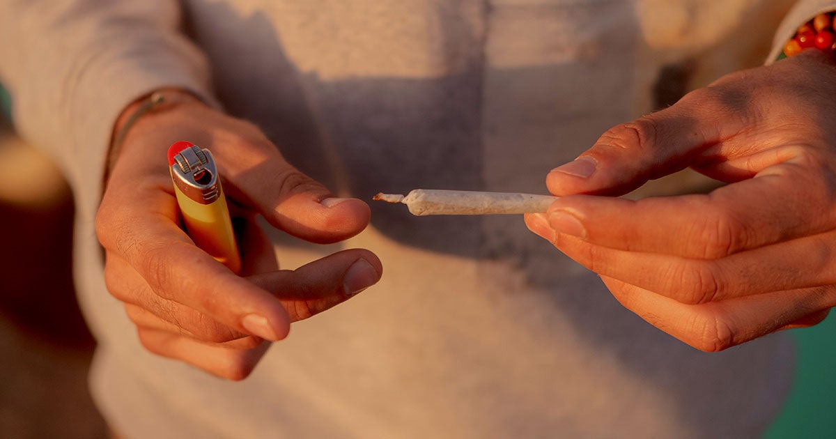 A new study has found that, counter to popular belief, smoking weed doesn’t appear to actually make people lazy and apathetic after all. 