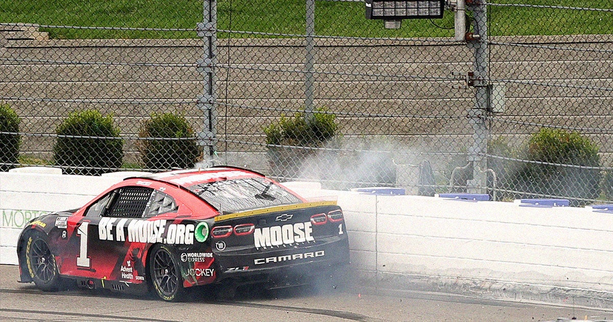 Ross Chastain didn't look like he was going to advance to the next stage of NASCAR's Championship — until he pulled off a move he learned from video games.