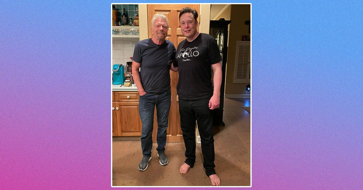 Richard Branson says that Elon Musk surprised him in his kitchen at 2am, hours before Branson's first trip to Almost Space with Virgin Galactic.