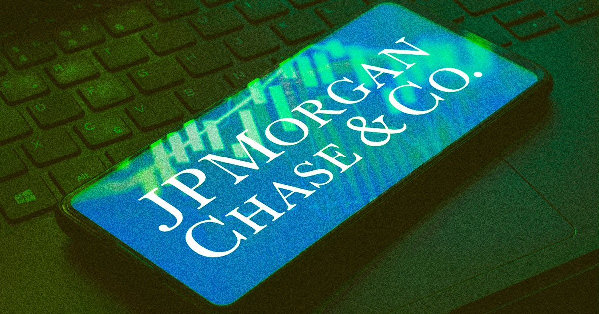 The U.S. bank is playing it safe in the name of "compliance concerns" to ensure that ChatGPT doesn't inadvertently meddle with its sensitive work.