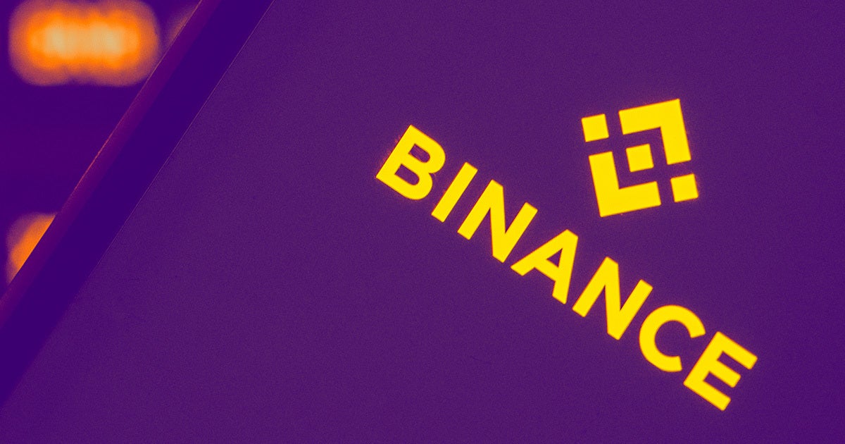 A former SEC lawyer says that a Binance bank run seems "inevitable." Meanwhile, US regulator suspicion continues to mount against the crypto exchange.