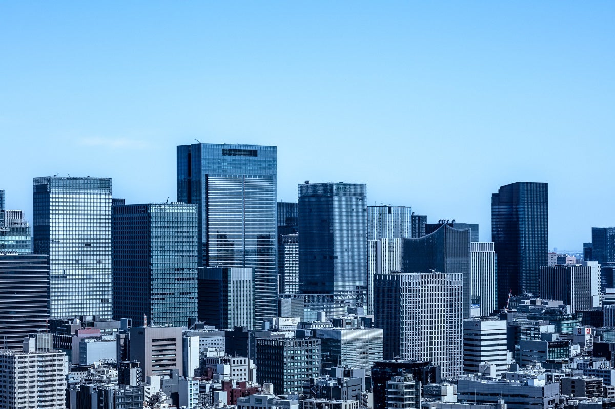 The population of Japanese residents dropped by over 800,000, new government data shows, as deaths reached a record high.