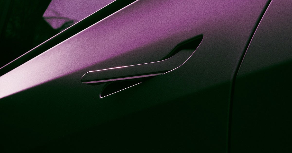 Tesla owners keep reporting a bit of a problem with their vehicles losing power... and locking them inside.