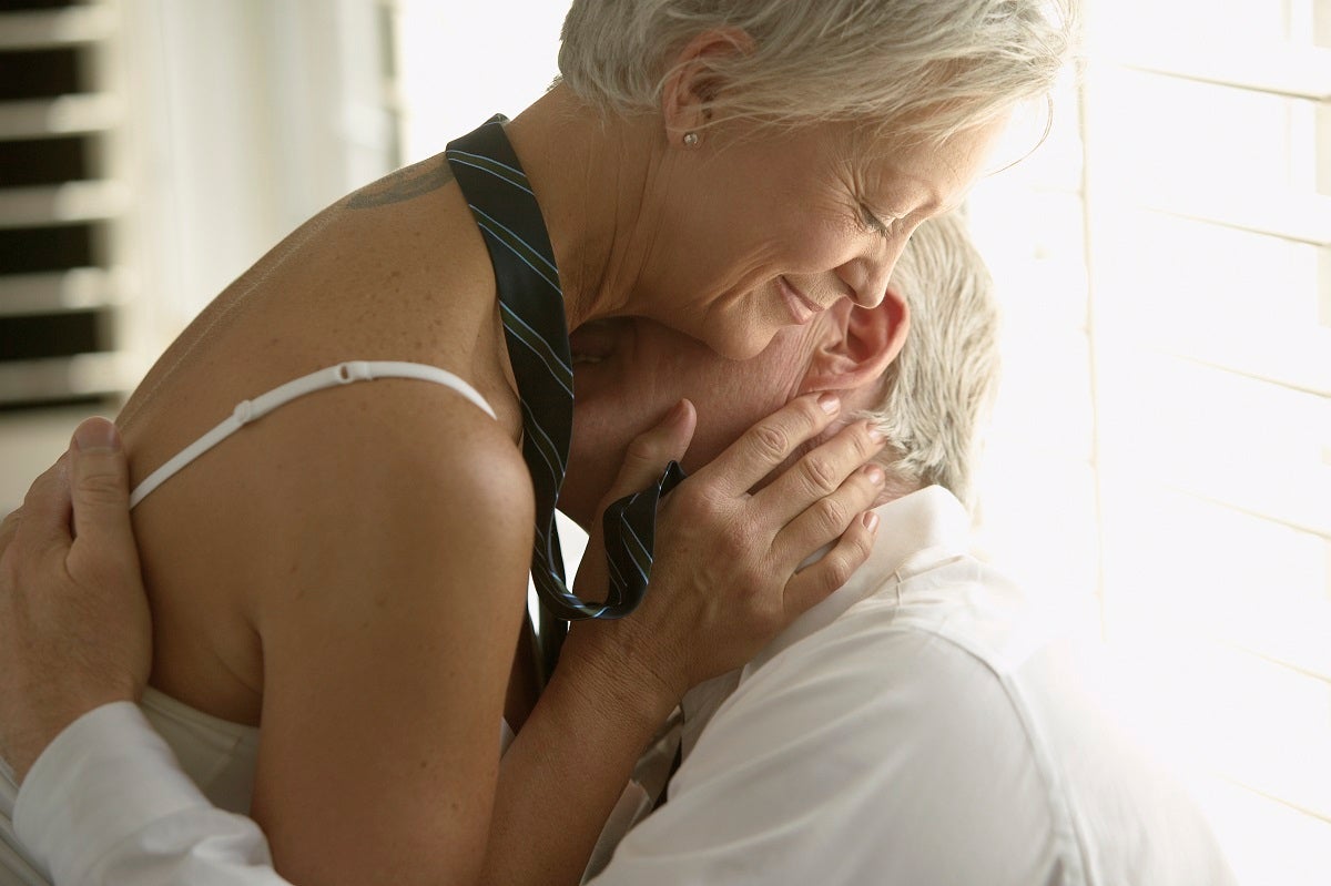 Regularly gettin' down to some quality hanky panky may go a long way to protect aging humans against cognitive decline.