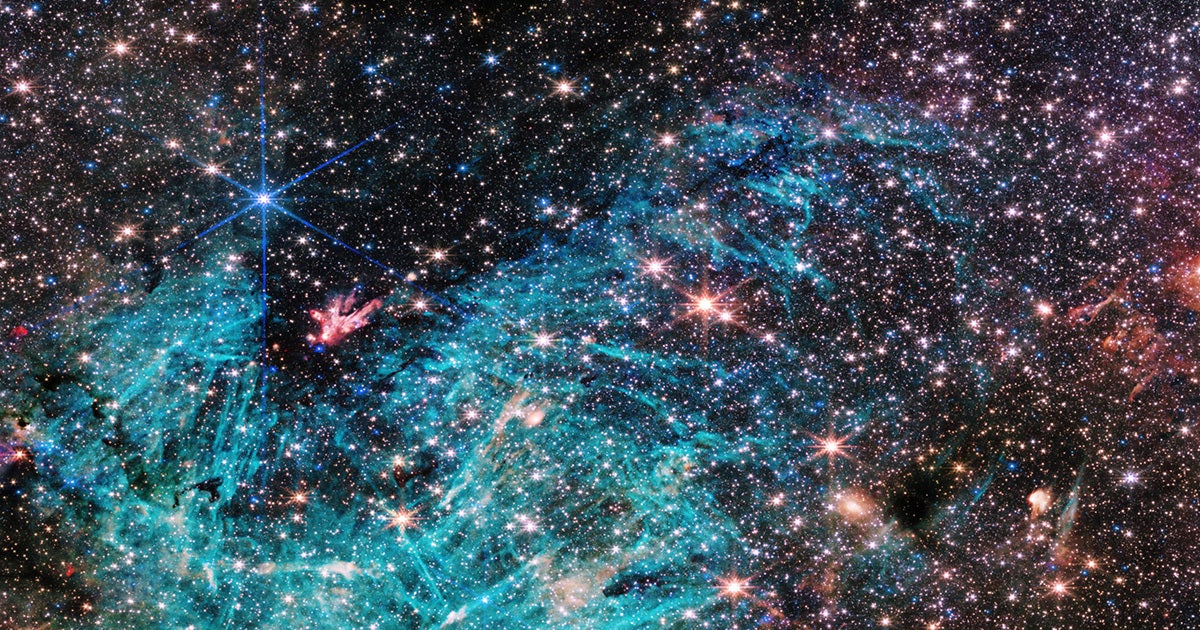 NASA unveiled an image of the Milky Way, showing greater detail of a region close to the nucleus of the galaxy plus mysterious structures.
