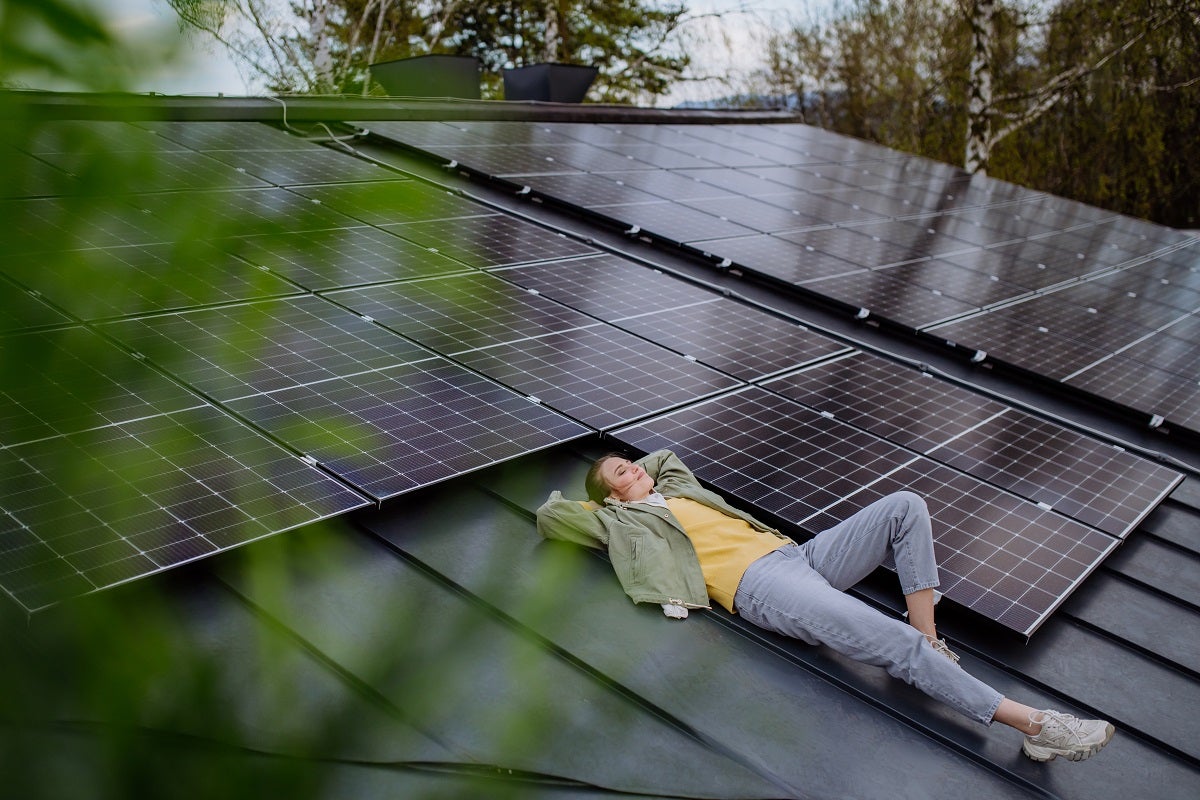 Researchers claim that in 2020, an astonishing 53 percent of all free-standing homes in Europe could have run entirely on solar.
