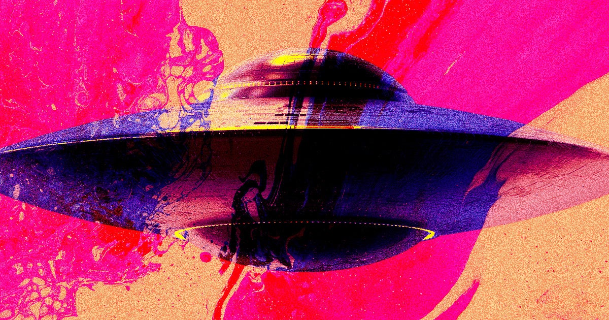 That outlandish UFO whistleblower never came in to talk to the Pentagon's UFO office, the department's outgoing chief is claiming. 
