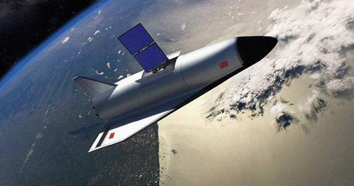 Amateur astronomer and satellite tracker Scott Tilley says China's top-secret spaceplane is emitting strong signals over North America.
