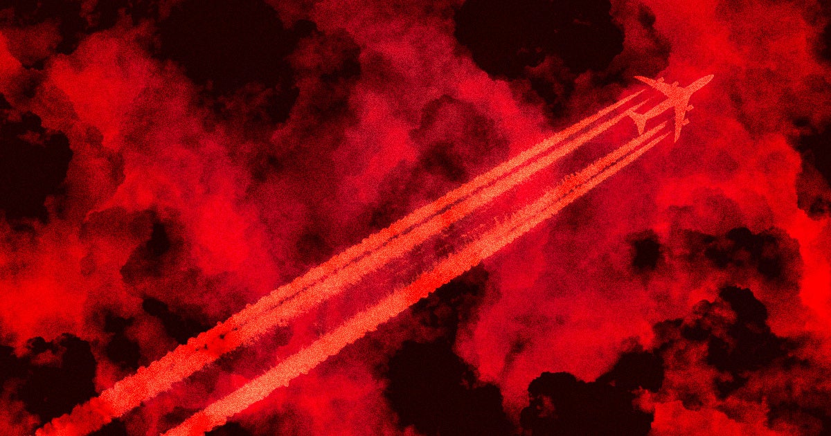 Residents in Florida saw Thursday night a cargo plane, a Boeing 747 in fact, catch on fire during its flight.