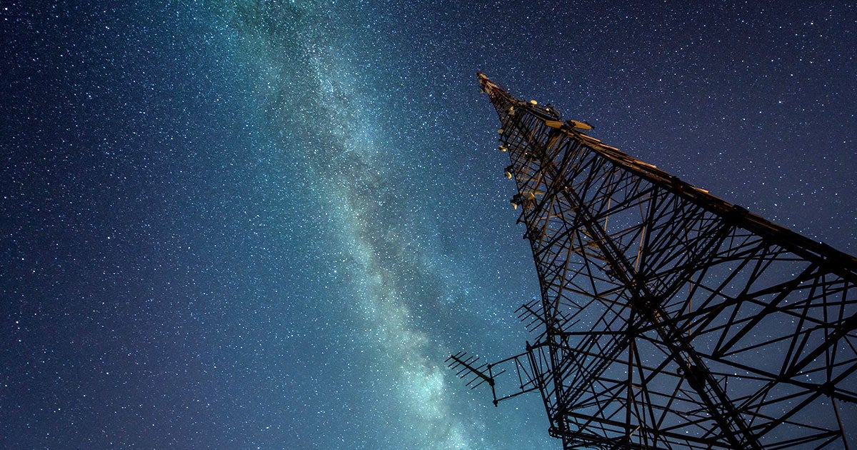 Staff at a radio station in Jasper, Alabama were stunned after finding that the station's 200-foot AM radio tower mysteriously went missing.
