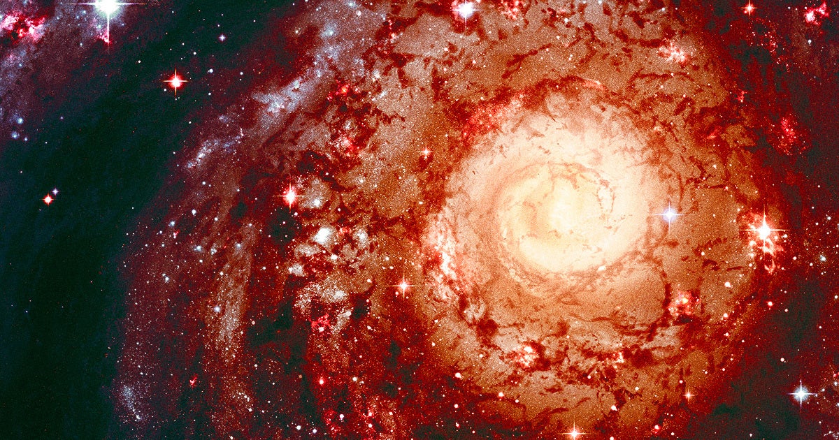 Two streams of stars that formed over 12 billion years ago have been discovered at the center of our galaxy.