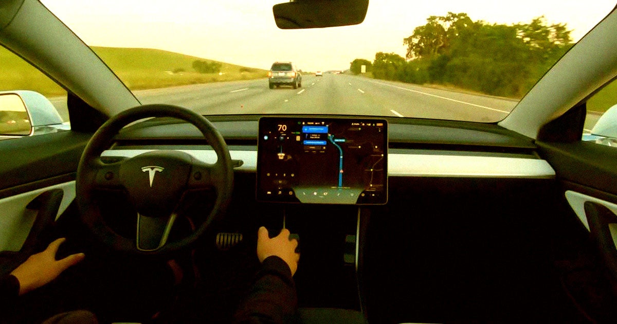 Mercedes-Benz's autonomous driving head Jochen Haab criticized Tesla's autonomous driving rollout, arguing it erodes trust.